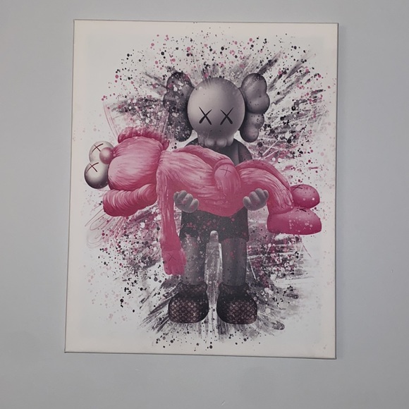 Kaws - Picture 2 of 2